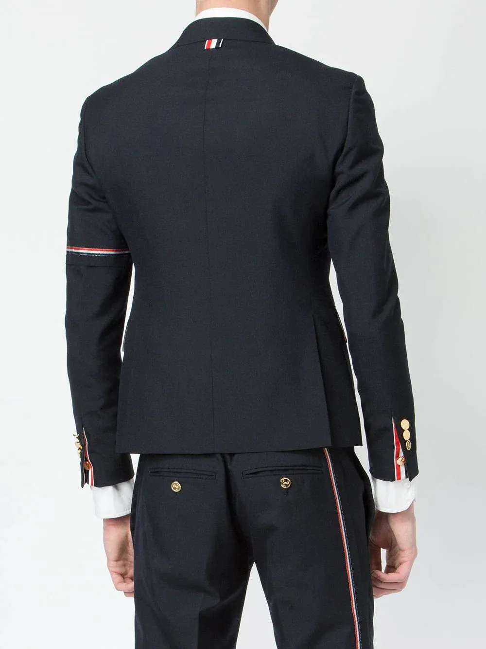 High Armhole Sport Coat Fit 3